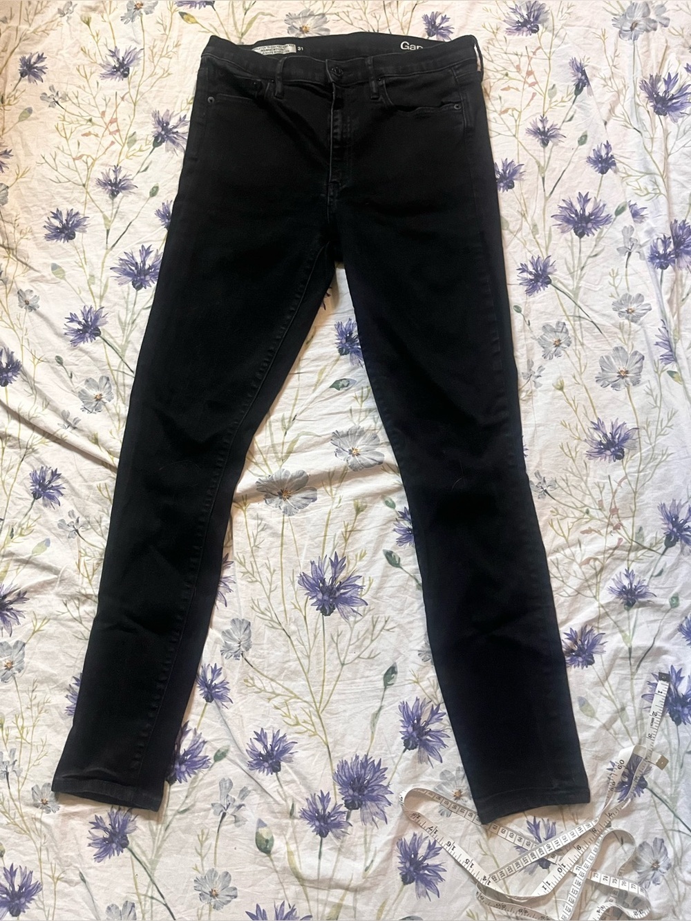 Gap 1969 Resolution TrueSkinny High Rise Skinny Jeans Size 31 Black Like New